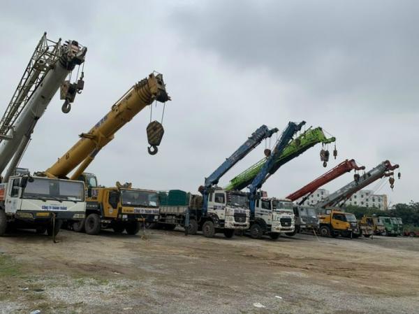 Vận chuyển xe cẩu, xe nâng, hàng hóa